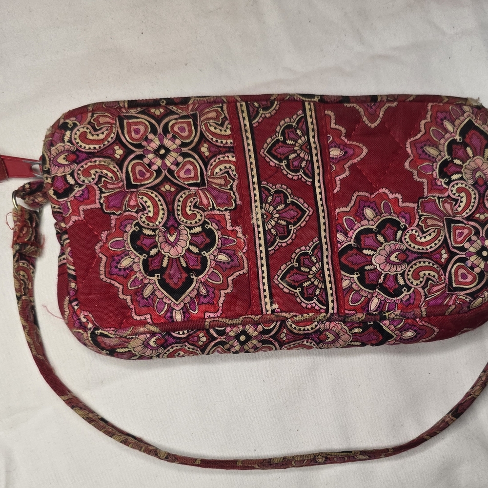 Elegant Red Paisley Vera Bradley Women's Bag